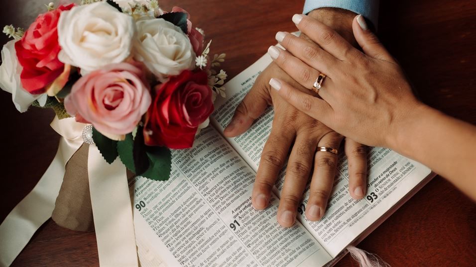 Why getting married under Sharia law is complicated for expats