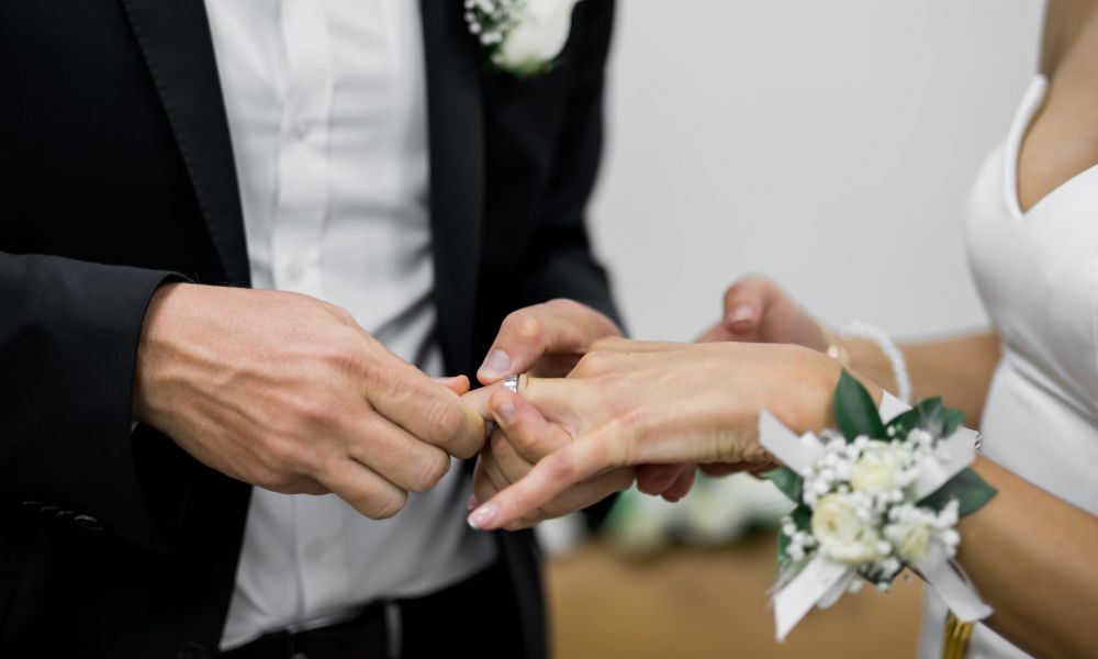 marriage delay in Oman solution for expats Abu Dhabi civil marriage